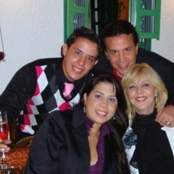 Meet your Posher, Daniel - Picture 1 of 1